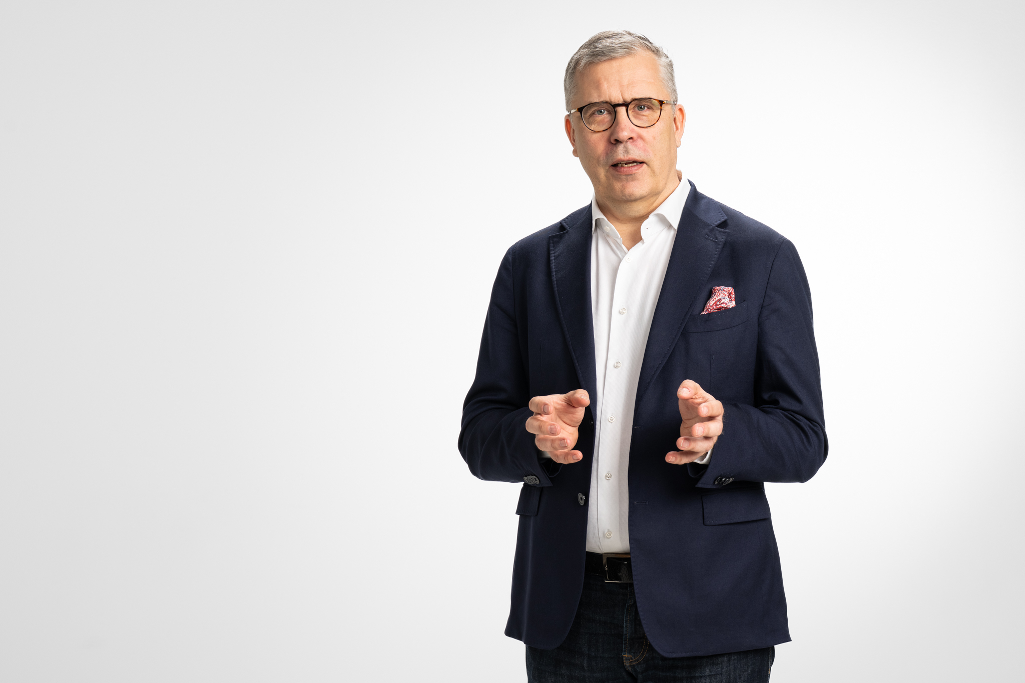 Pekka Pohjakallio speaking